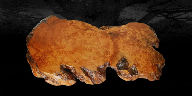 テーブル<br>極上油瘤材使用の画像
